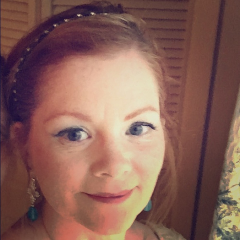 Meet your Posher, Marion